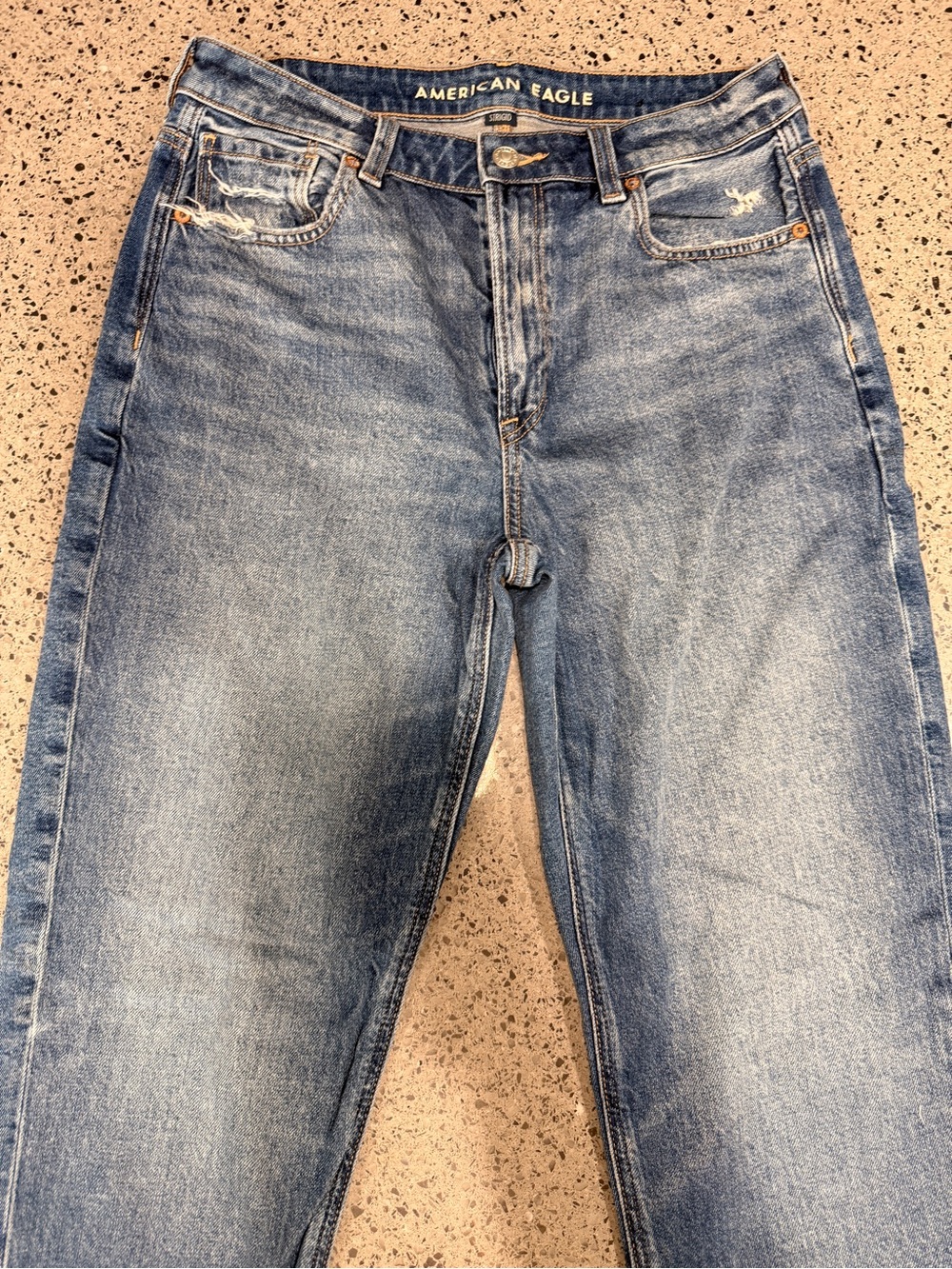 American Eagle Outfitters Women’s Mom Jean